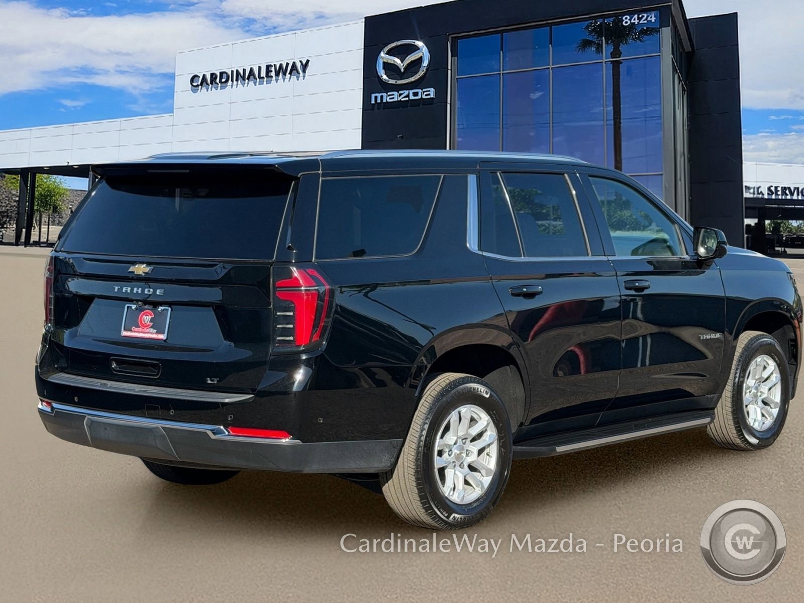 Used 2025 Chevrolet Tahoe LT AWD/4WD image 9