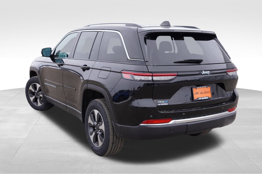 Used 2022 Jeep Grand Cherokee Limited 4xe image 7