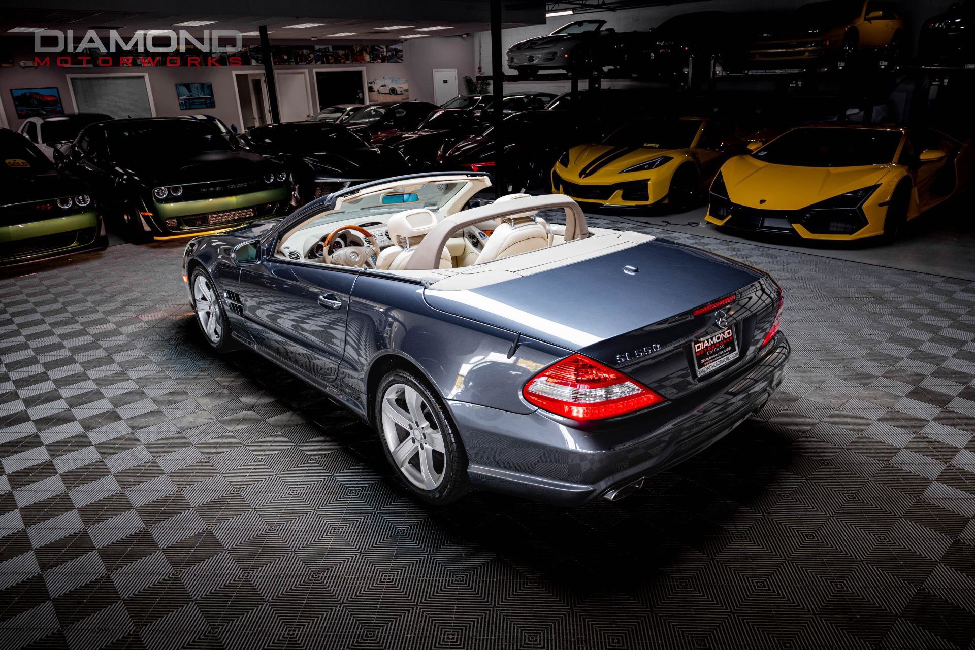 Used 2009 Mercedes-Benz SL 550 image 4