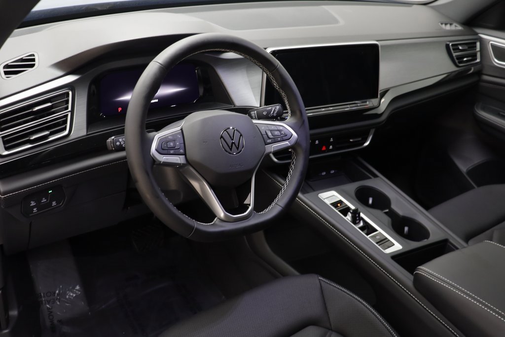 New 2026 Volkswagen Atlas Cross Sport SE image 7