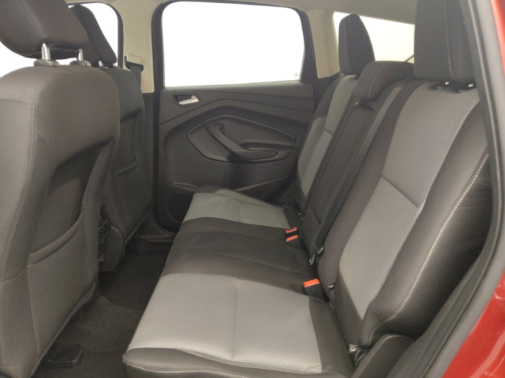 Used 2019 Ford Escape SE FWD image 18