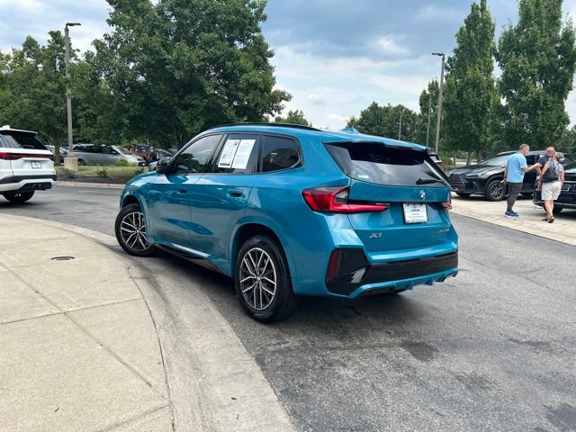 Used 2023 BMW X1 xDrive28i w/ M Sport Package AWD/4WD image 5