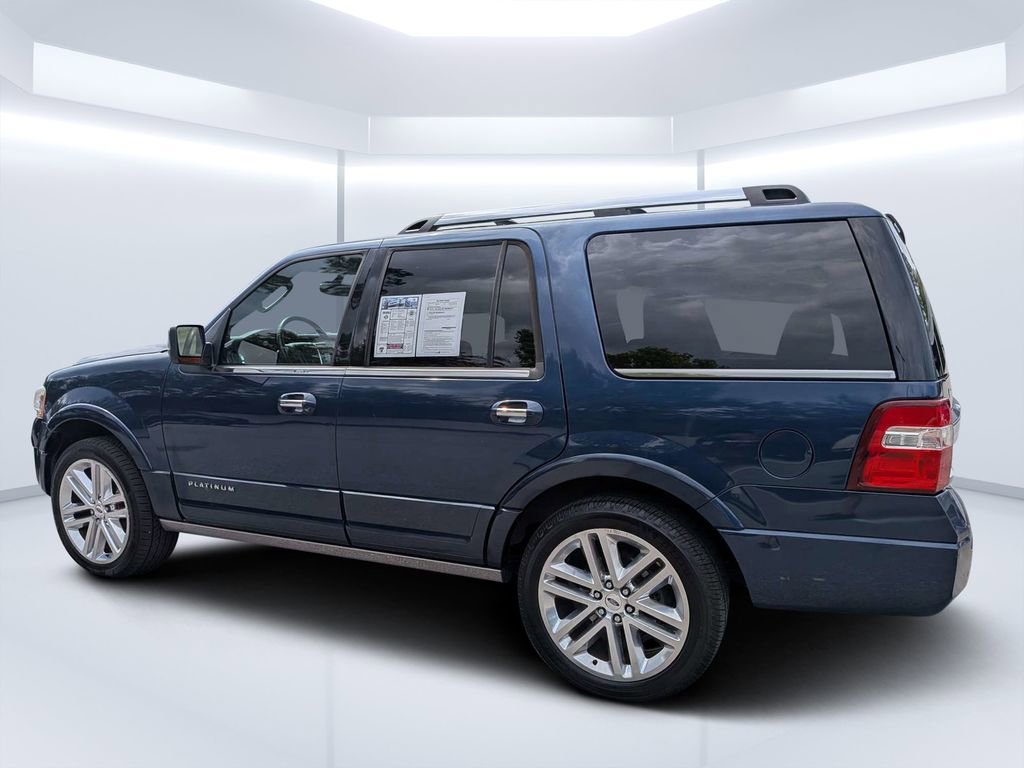 Used 2017 Ford Expedition Platinum RWD image 4