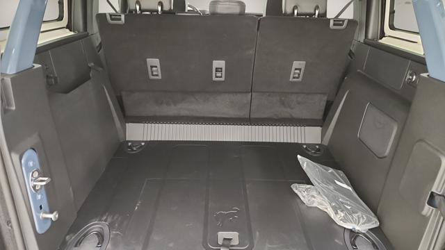 New 2025 Ford Bronco Badlands image 21