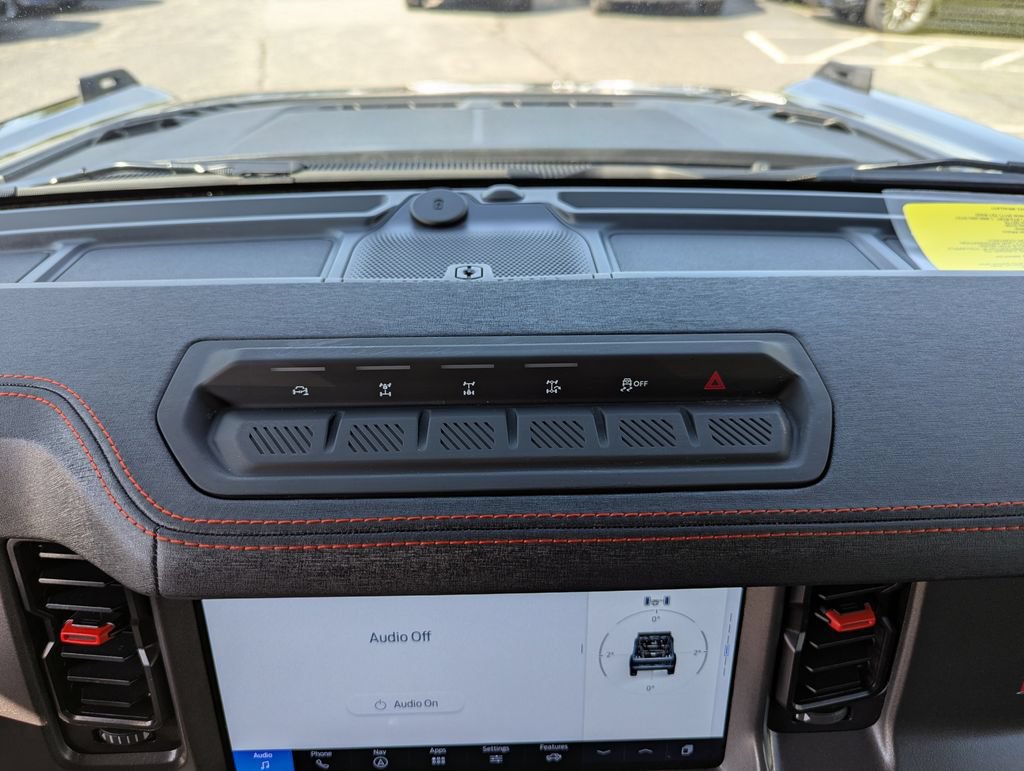 Used 2025 Ford Bronco Raptor AWD/4WD image 25