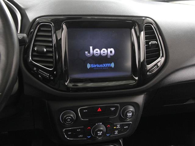 Used 2020 Jeep Compass Limited image 9