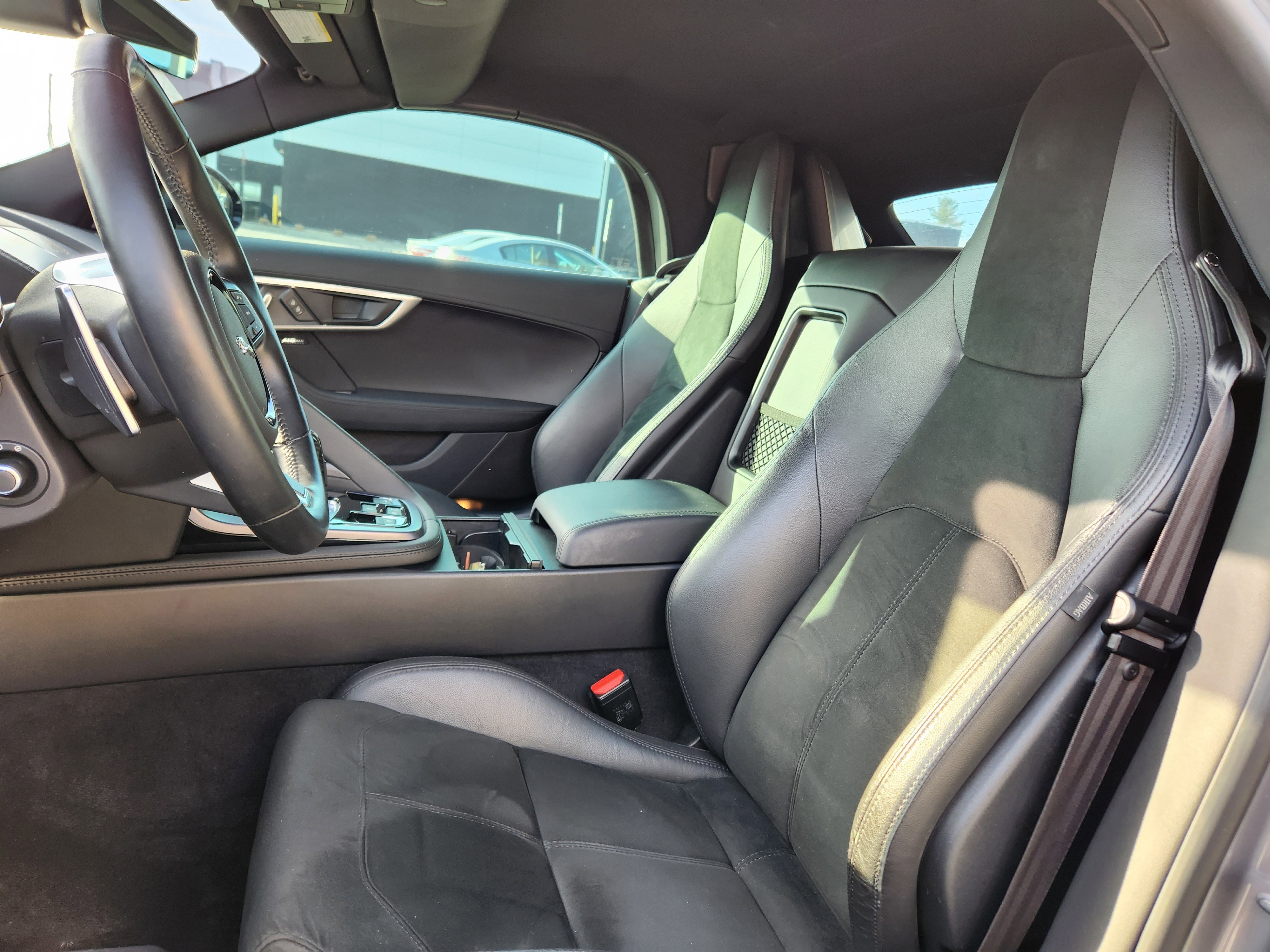 Certified 2021 Jaguar F-TYPE Convertible image 10