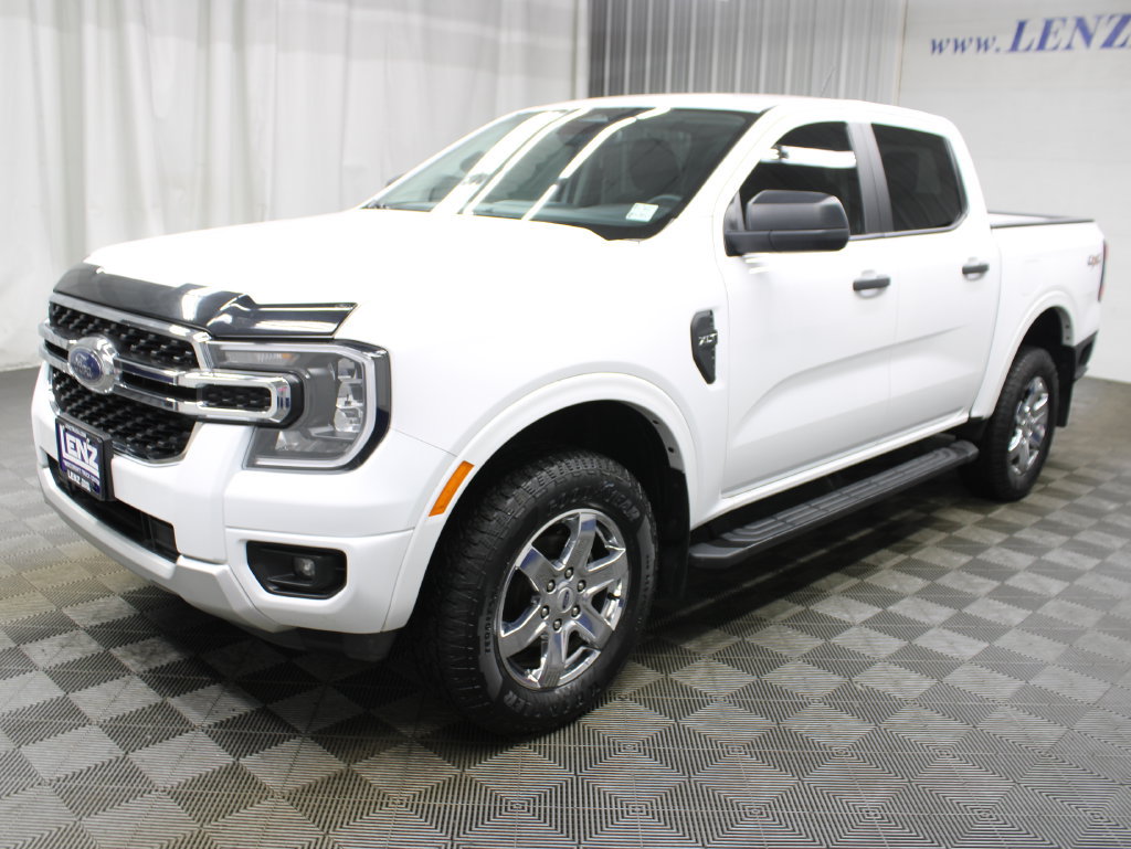 Used 2025 Ford Ranger XLT w/ Chrome Accent Package AWD/4WD image 9