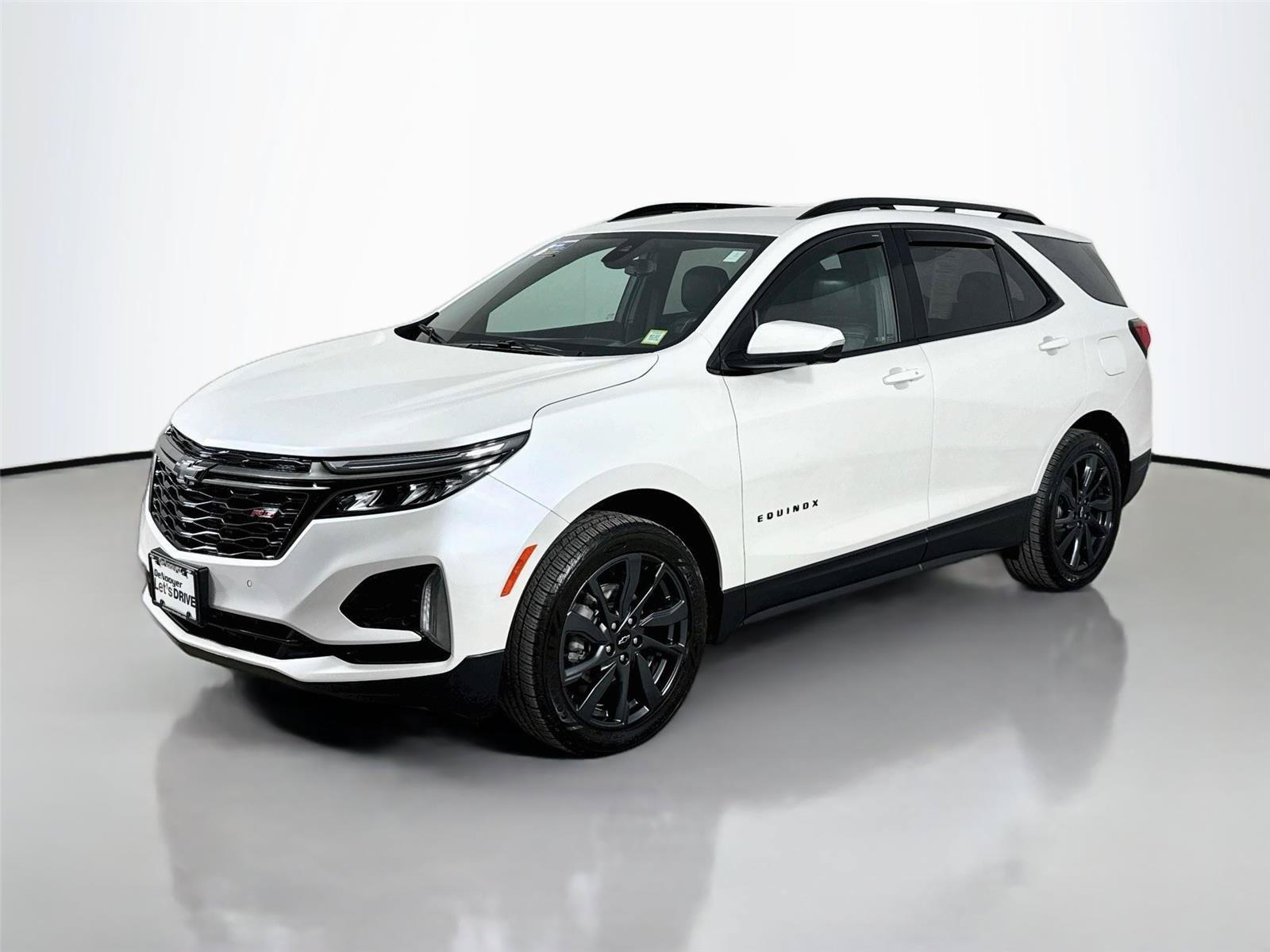 Used 2022 Chevrolet Equinox RS w/ RS Leather Package AWD/4WD image 5