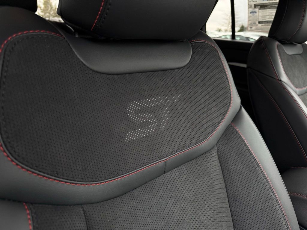 New 2026 Ford Explorer ST w/ Sun And Sound Package image 32