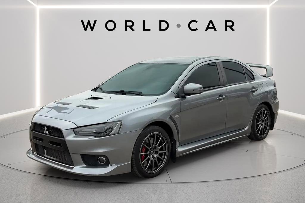 Used 2015 Mitsubishi Lancer Evolution Final Edition image 3