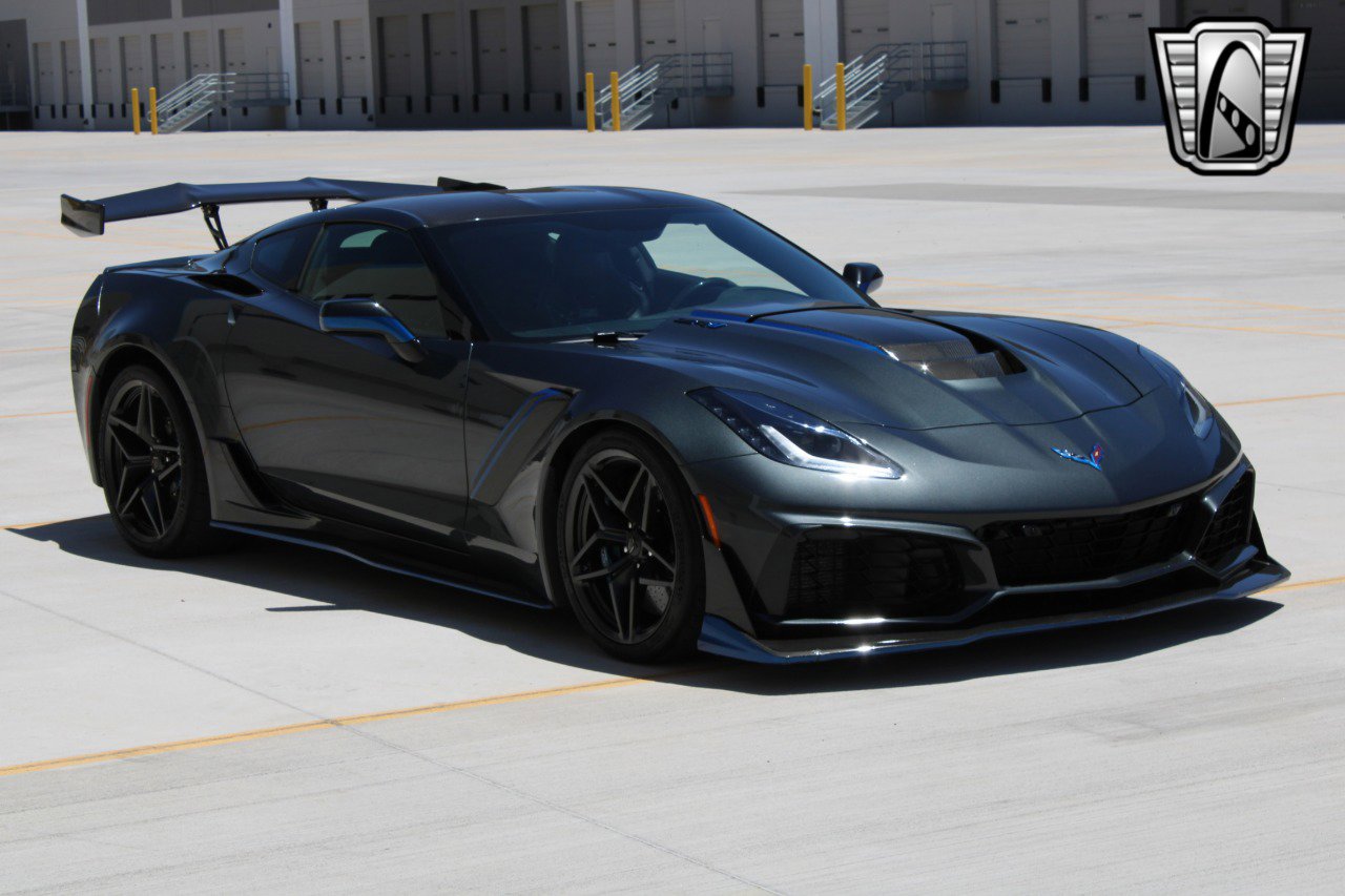 Used 2019 Chevrolet Corvette ZR1 image 4
