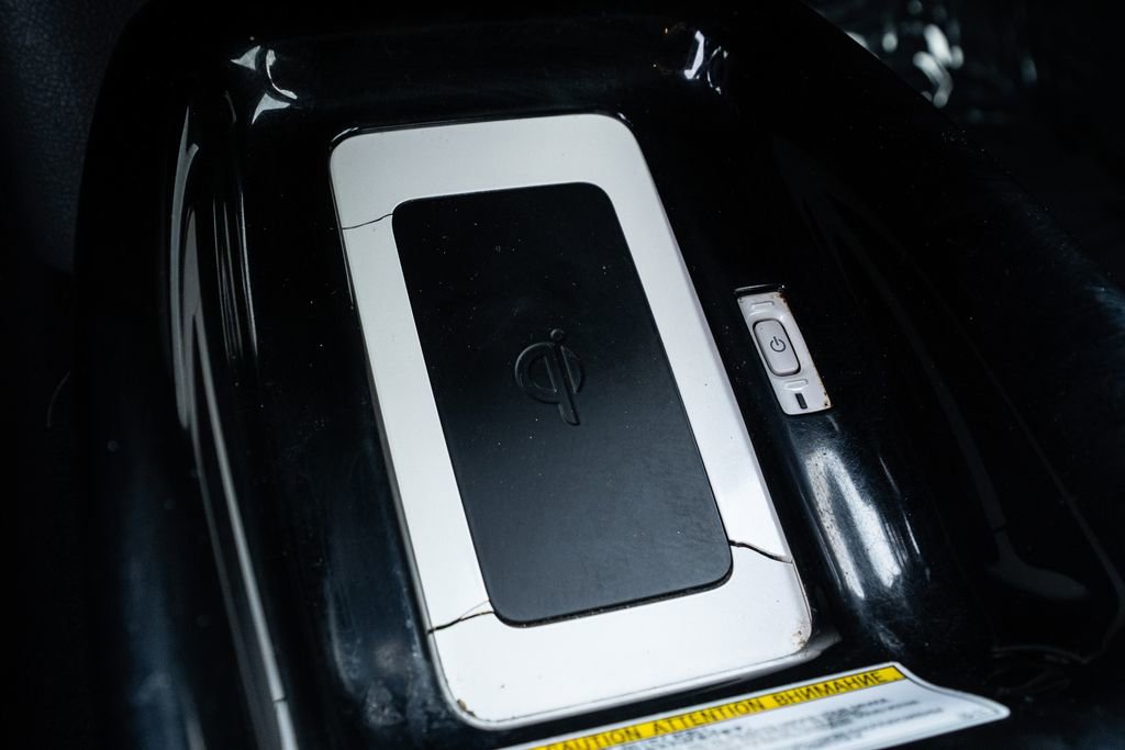 Used 2016 Toyota Prius Three image 23