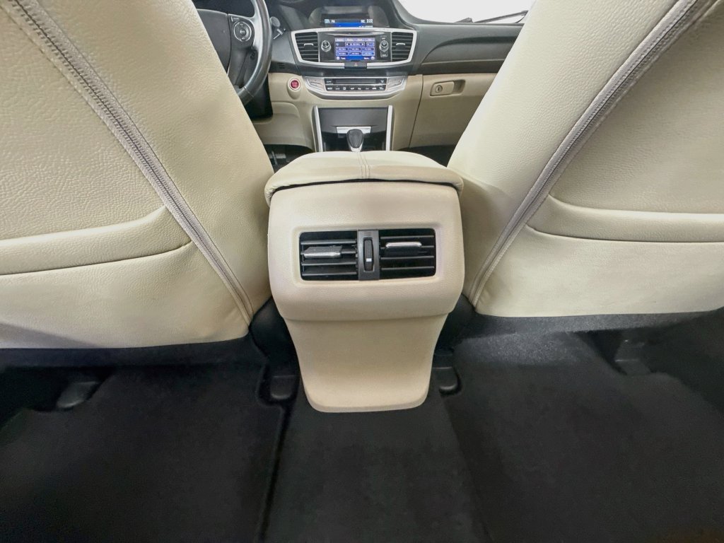 Used 2015 Honda Accord EX-L image 25
