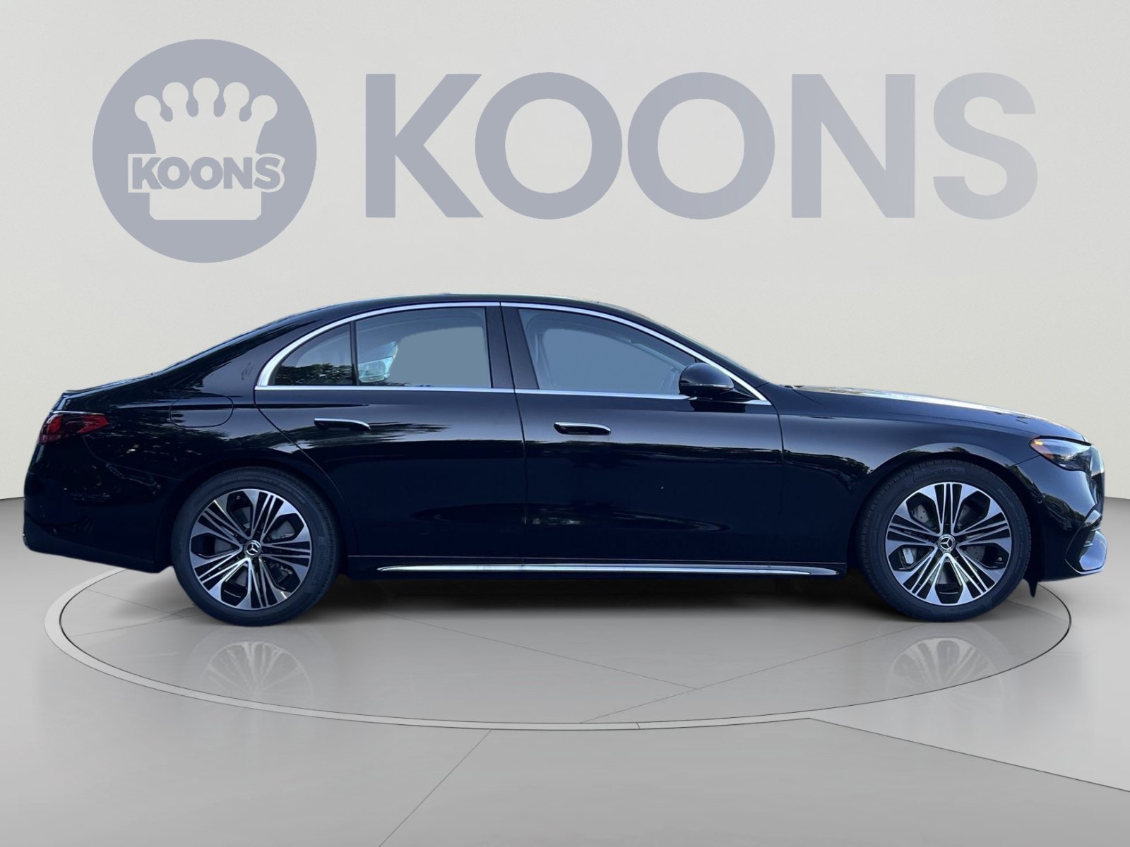 New 2027 Mercedes-Benz E 450 4MATIC Sedan image 12