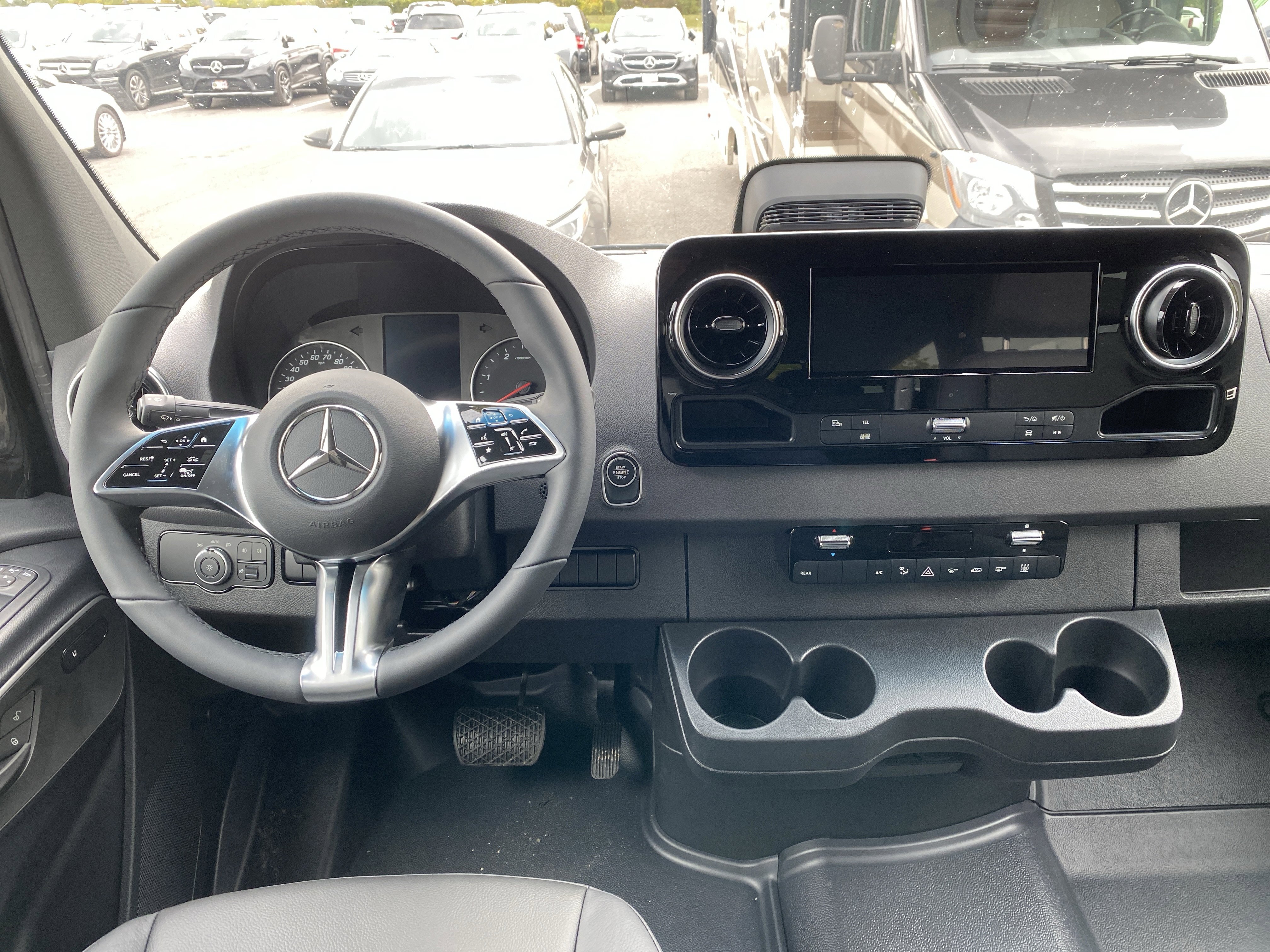 New 2026 Mercedes-Benz Sprinter 2500 image 12