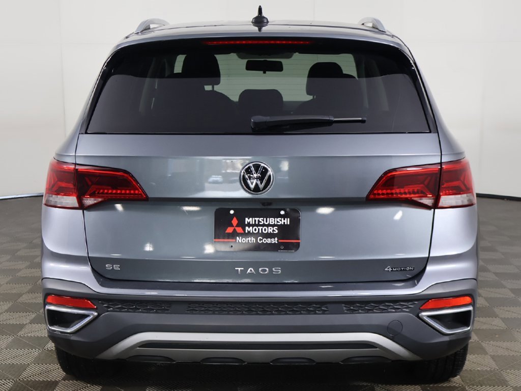 Used 2022 Volkswagen Taos SE image 11