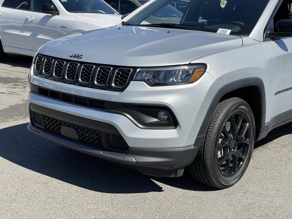 New 2026 Jeep Compass Latitude image 10