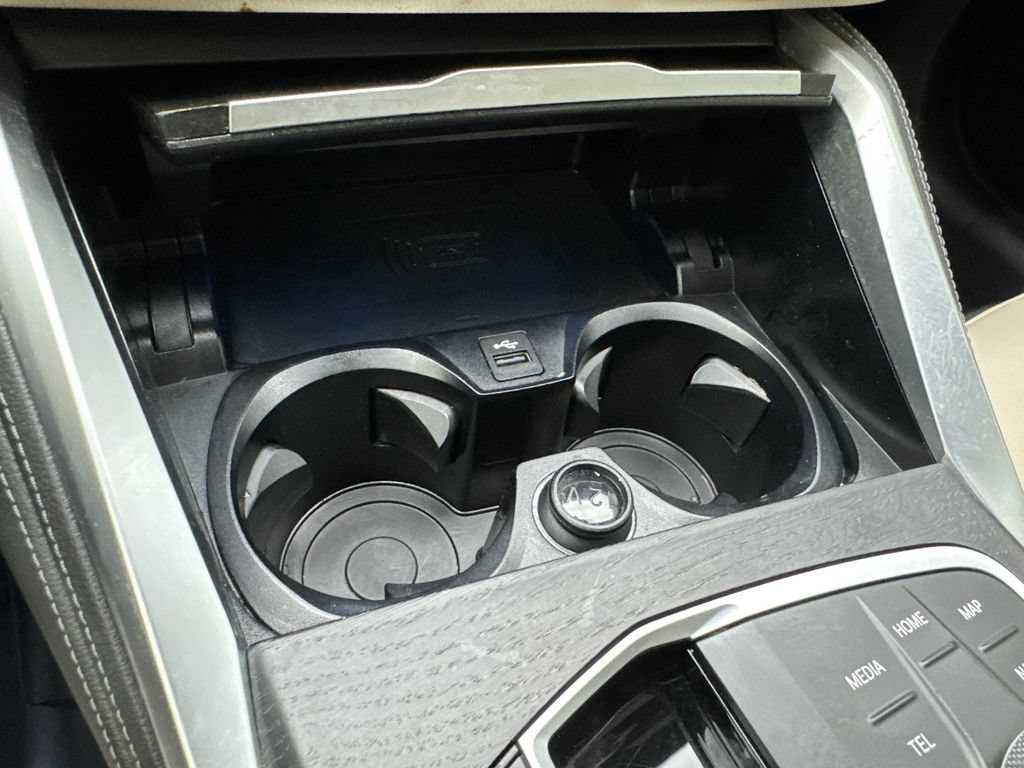 Used 2023 BMW i4 eDrive40 w/ M Sport Package RWD image 66