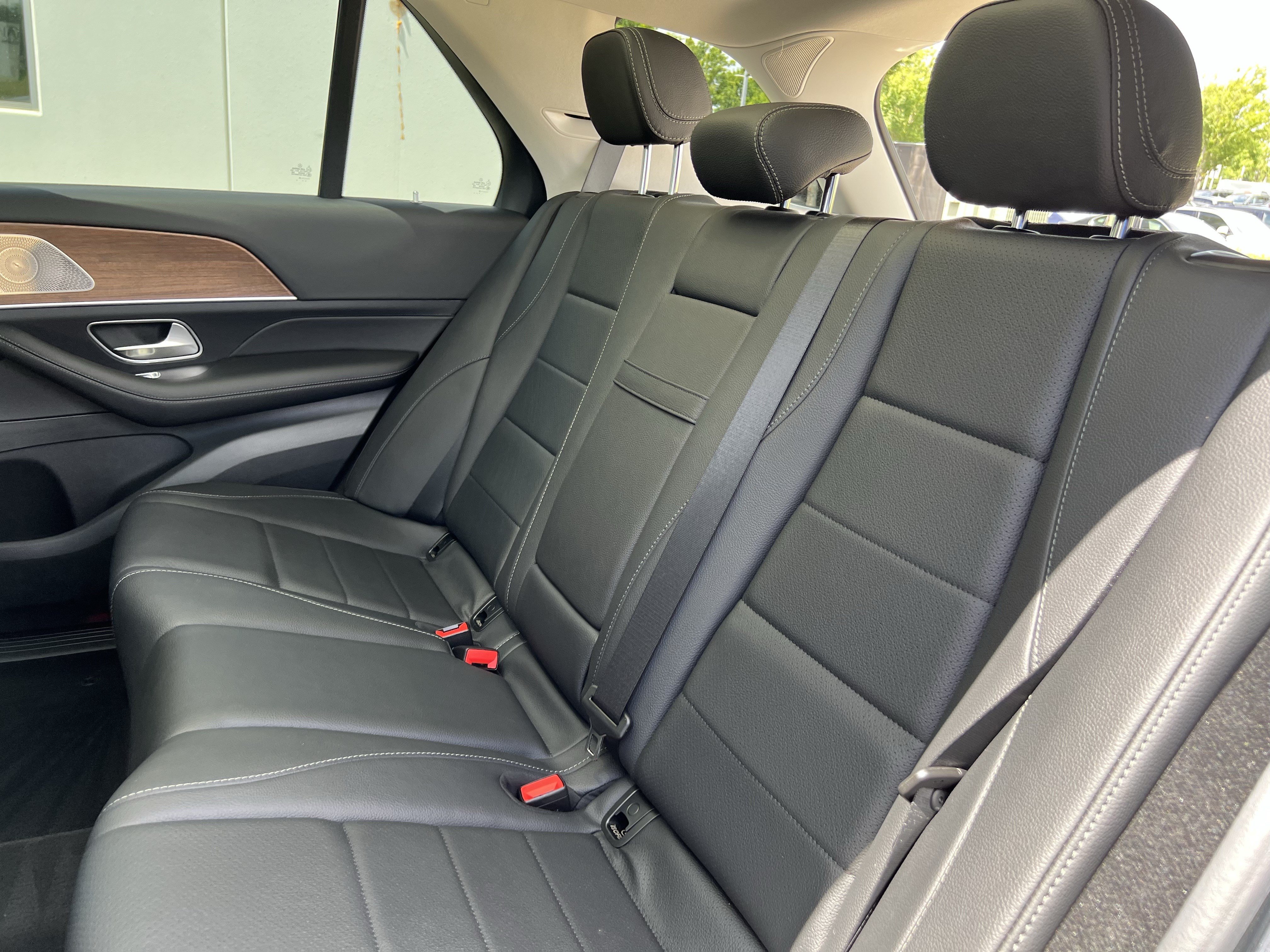 Certified 2025 Mercedes-Benz GLE 350 4MATIC image 33