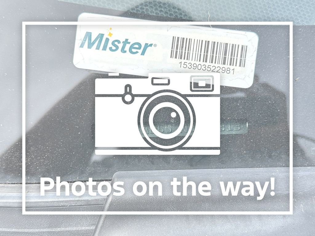 Used 2022 Subaru Impreza Premium image 2