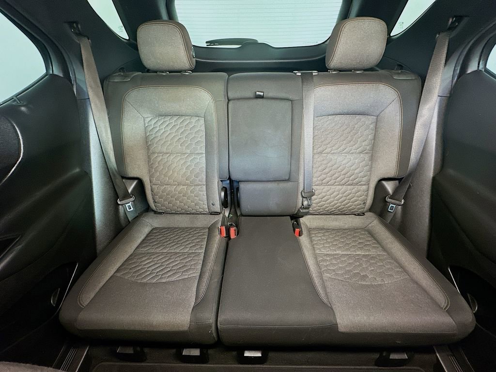 Used 2018 Chevrolet Equinox LT FWD image 13