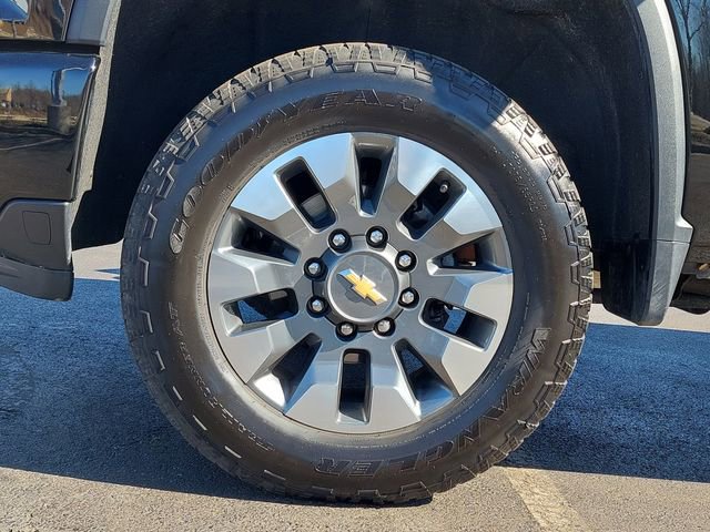 Used 2024 Chevrolet Silverado 2500 Custom w/ Custom Value Package image 35