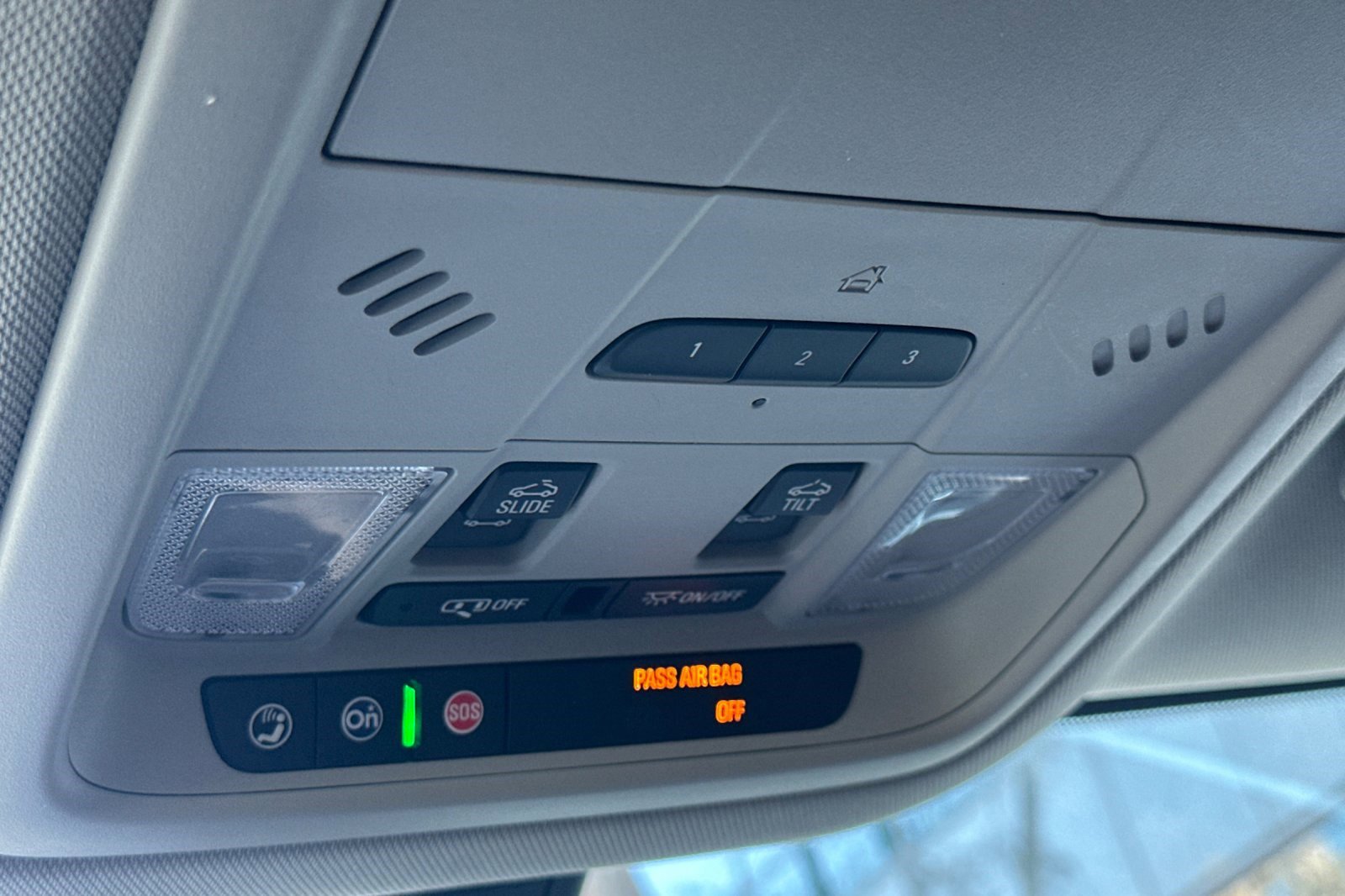 Used 2018 Buick Enclave Avenir w/ Avenir Technology Package image 25