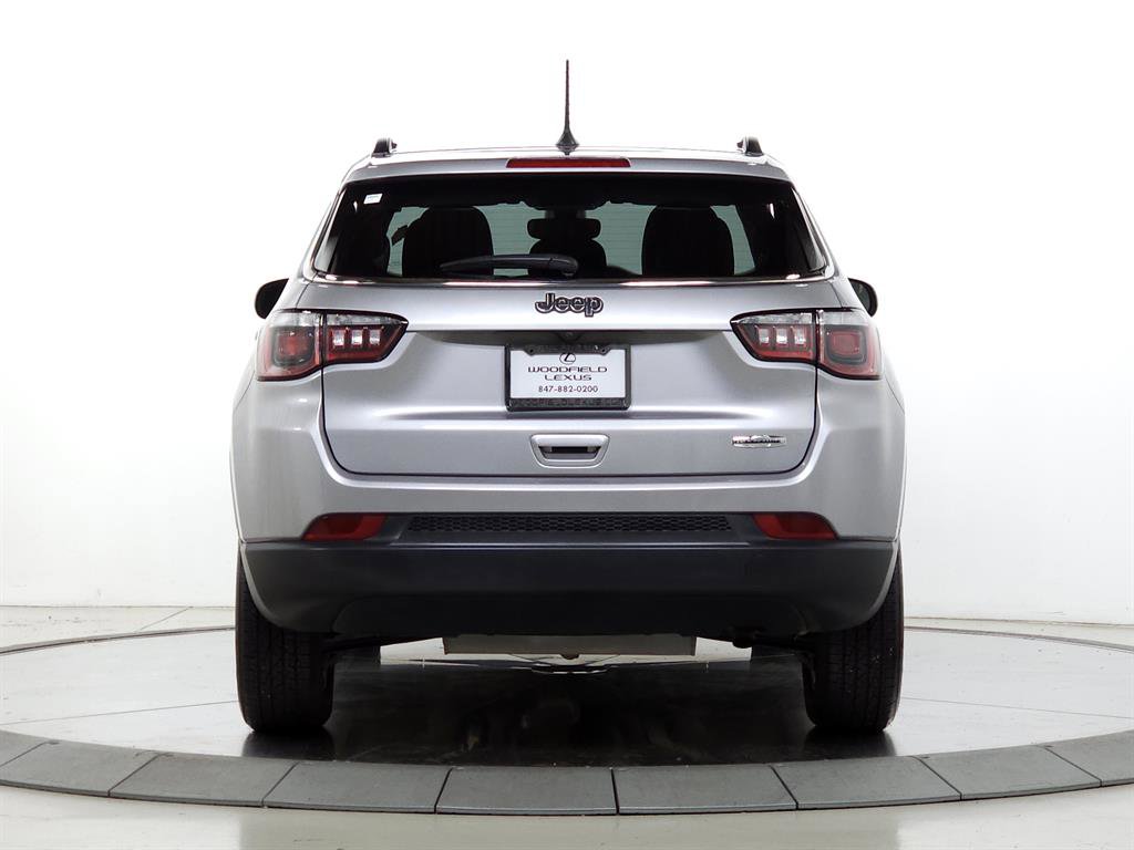 Used 2018 Jeep Compass Latitude w/ Popular Equipment Group image 7