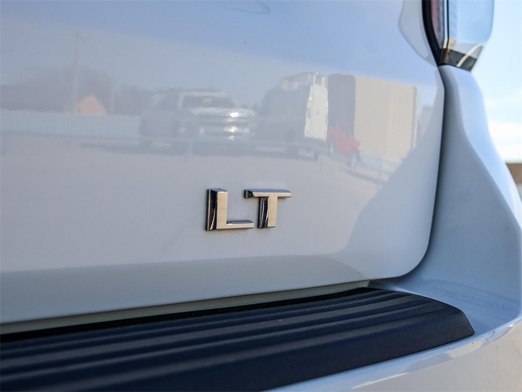 Used 2024 Chevrolet Tahoe LT w/ Luxury Package image 12