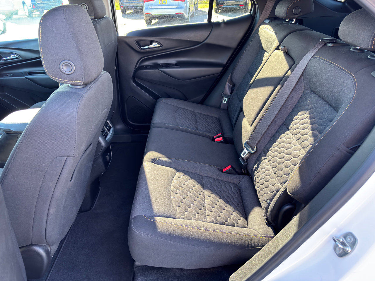Used 2018 Chevrolet Equinox LT image 21