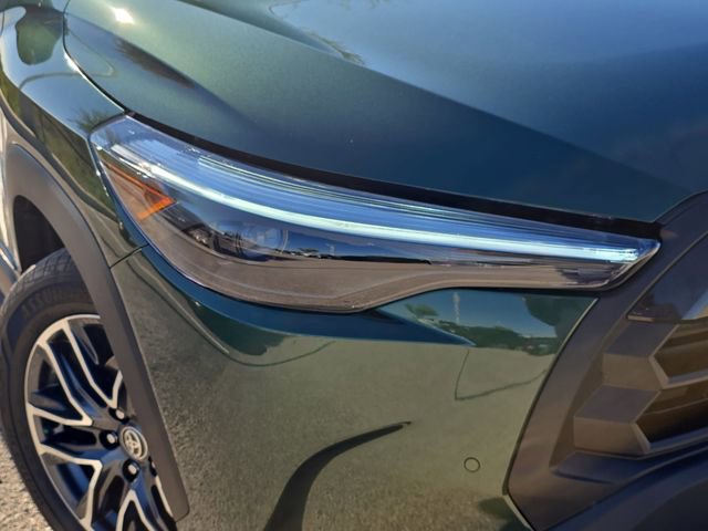 Certified 2026 Toyota Corolla Cross XLE image 32