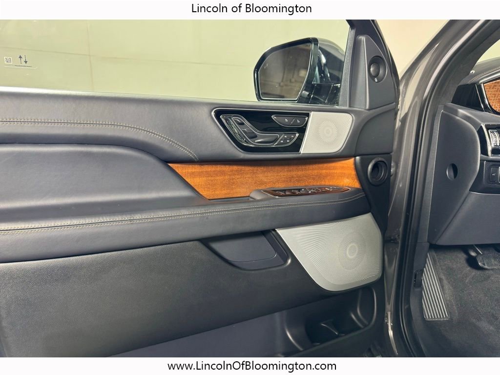 Used 2024 Lincoln Navigator L Black Label image 21