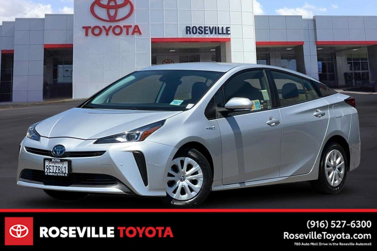 Used 2021 Toyota Prius LE FWD video 1