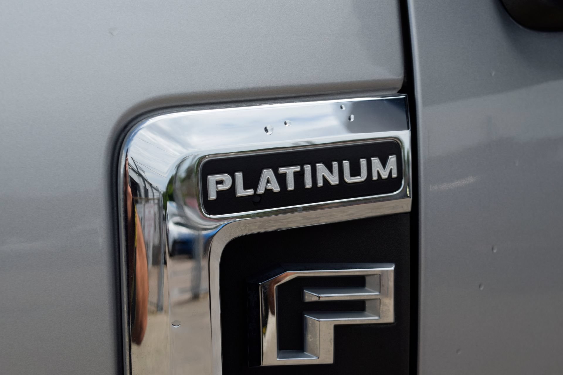 Used 2020 Ford F250 Platinum w/ FX4 Off-Road Package AWD/4WD image 18