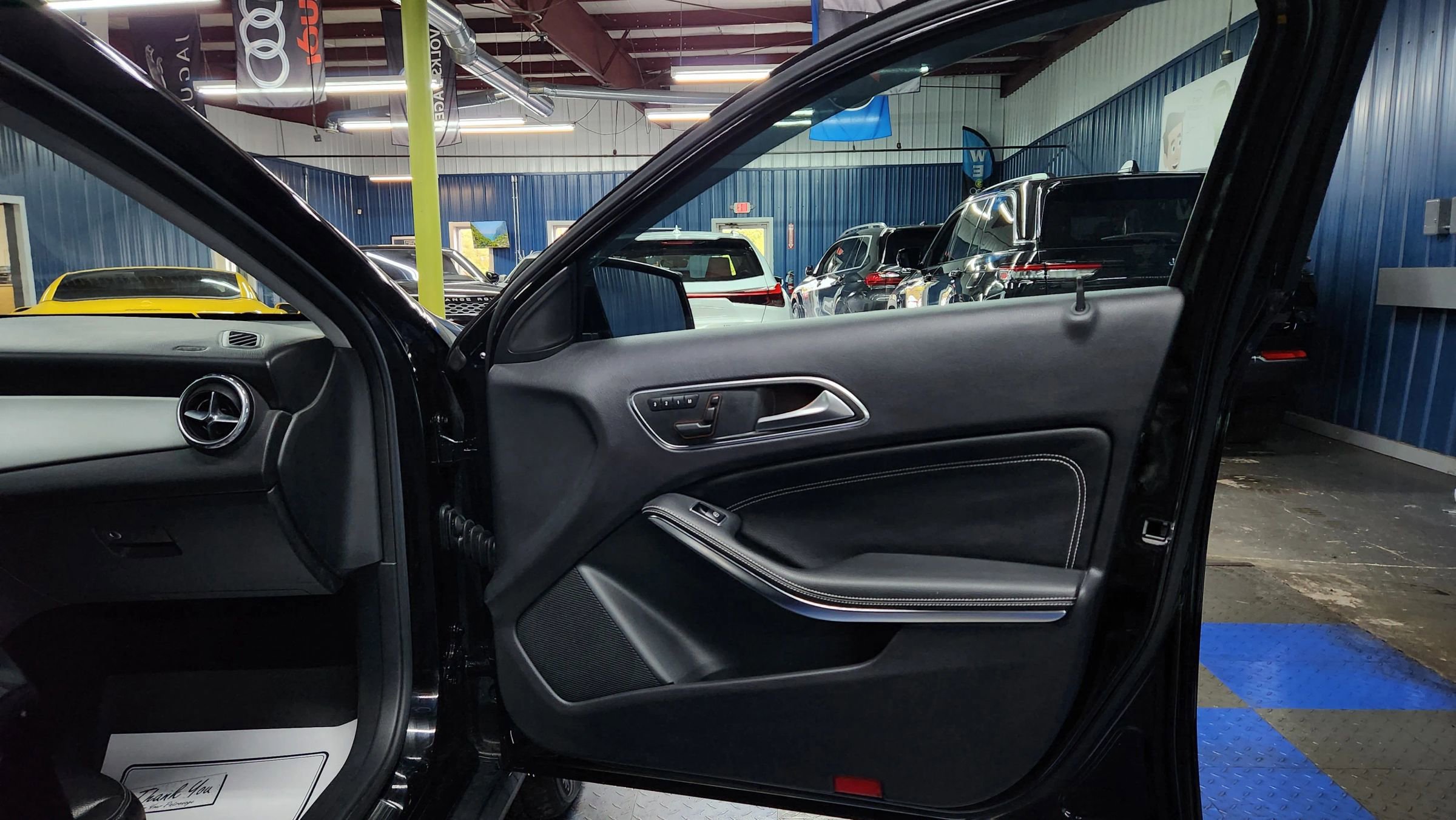 Used 2015 Mercedes-Benz GLA 250 4MATIC image 11