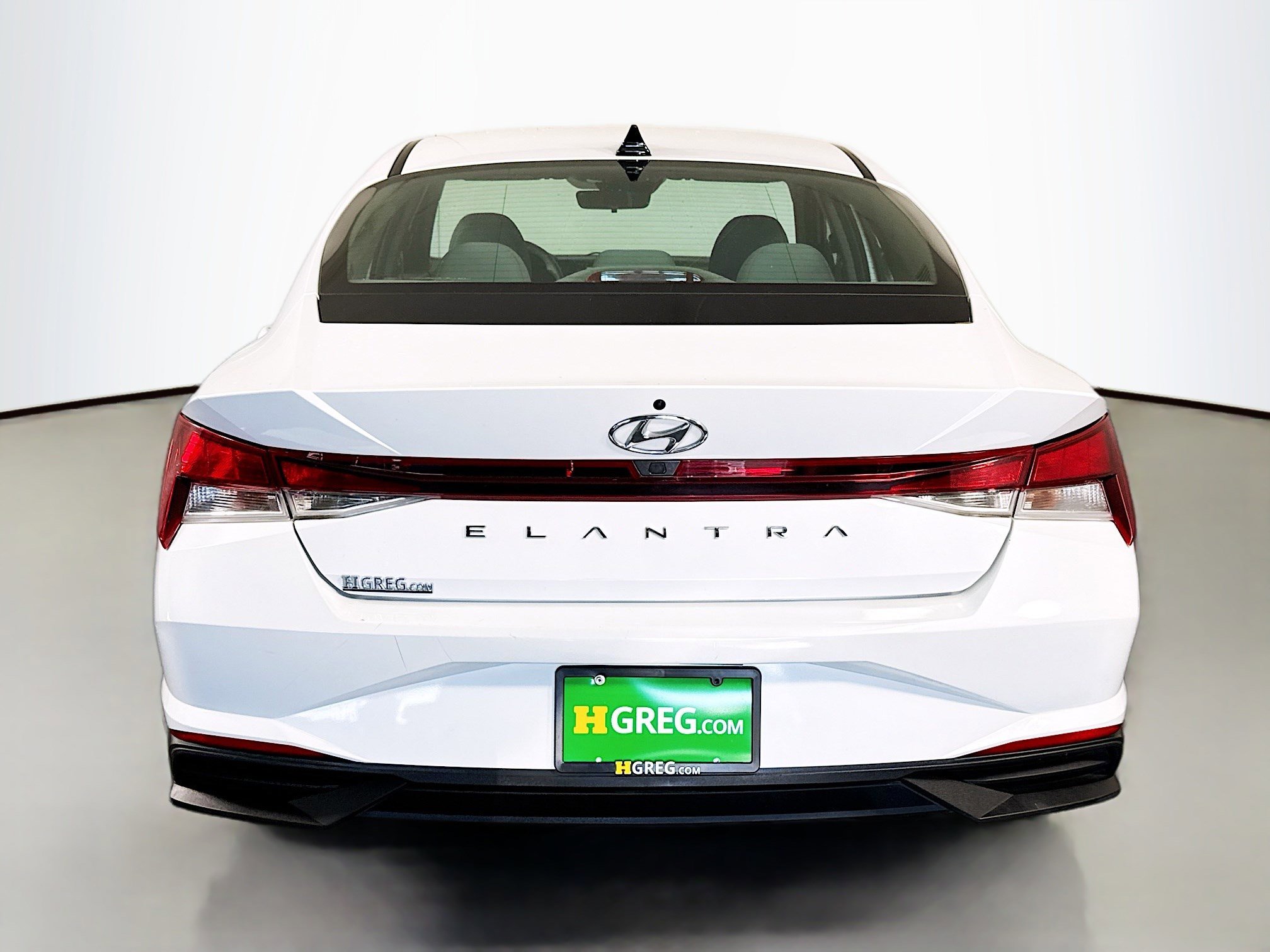 Used 2021 Hyundai Elantra SEL image 8