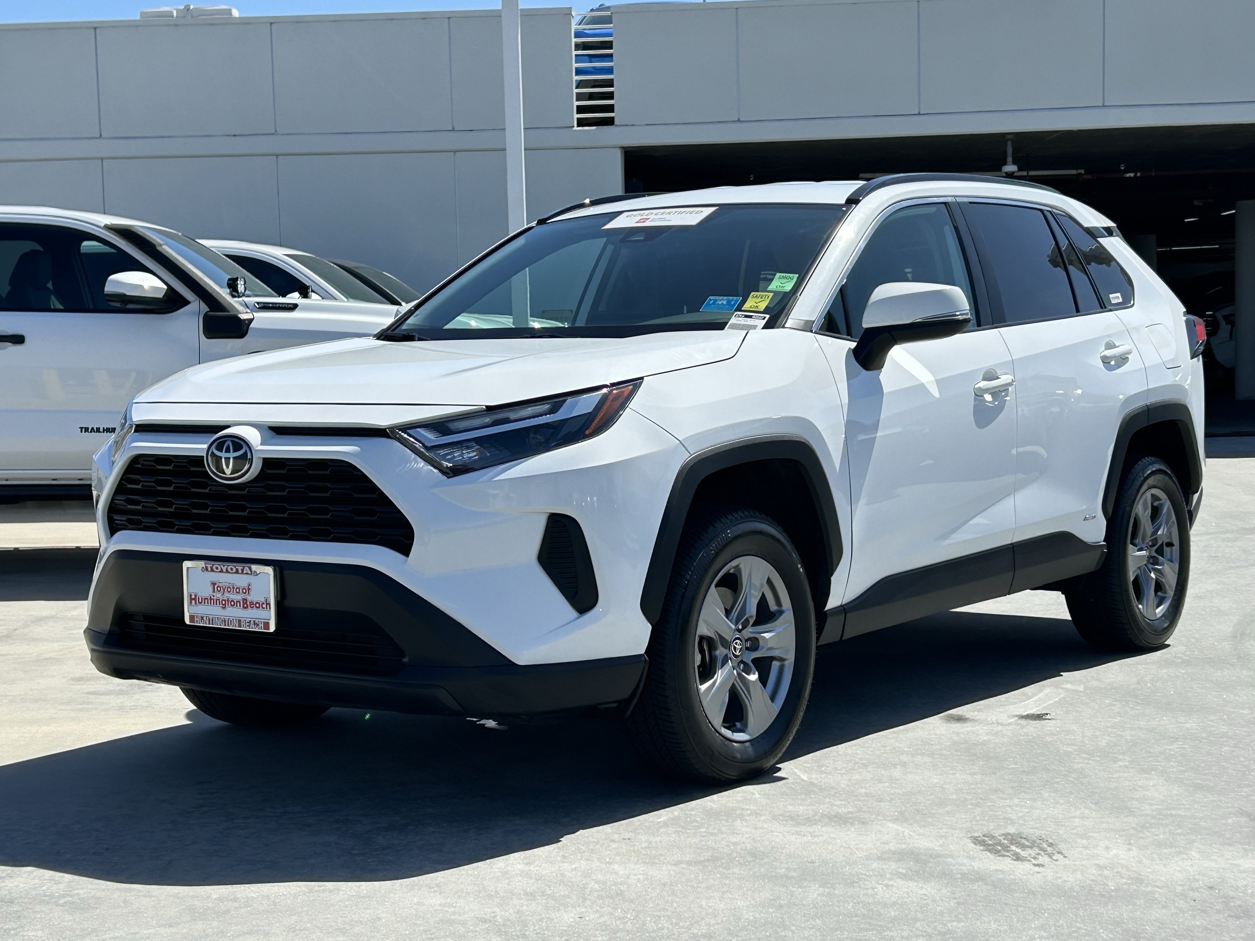 Certified 2025 Toyota RAV4 XLE AWD/4WD image 6