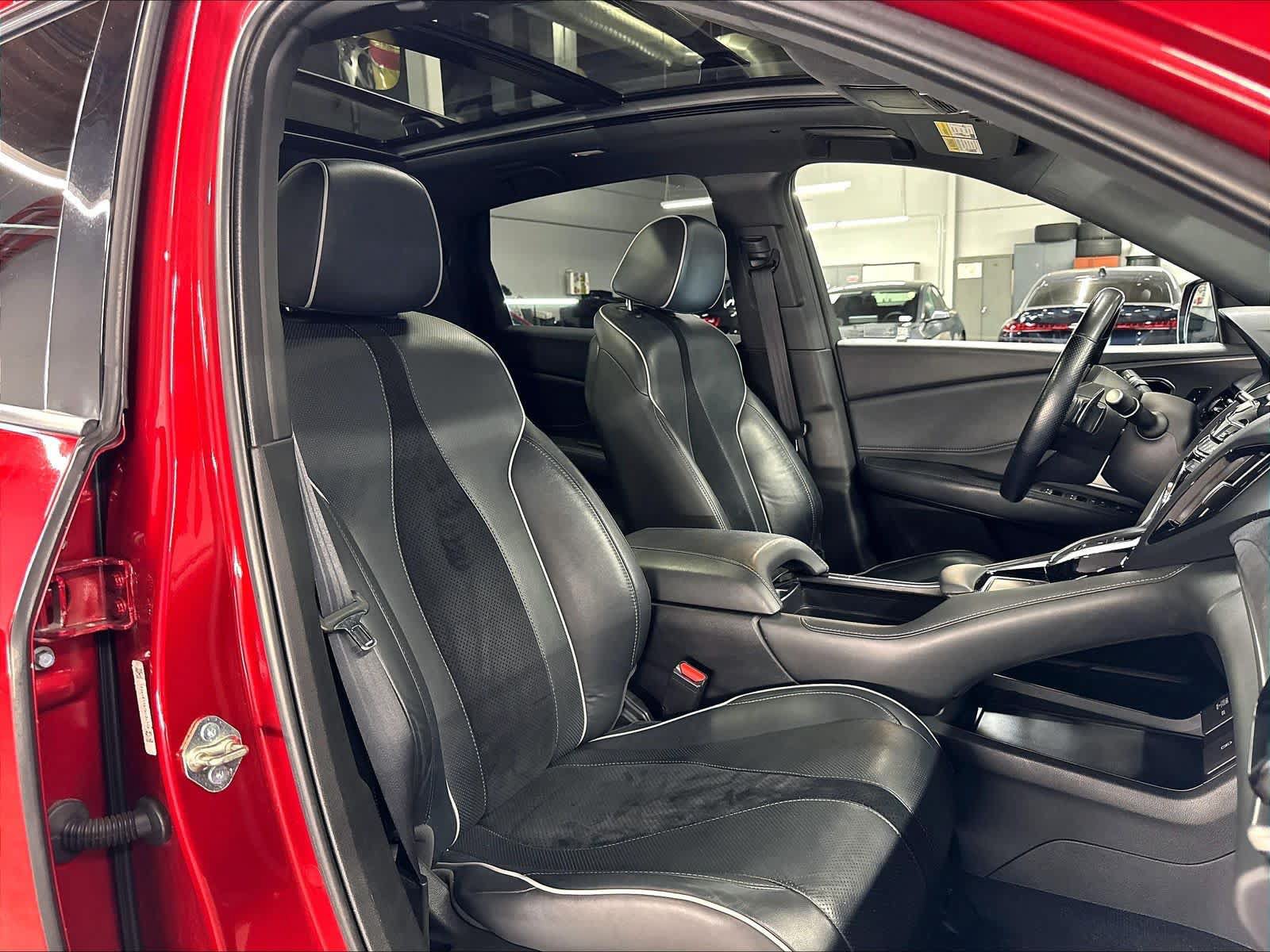 Used 2020 Acura RDX w/ Advance Package FWD image 11