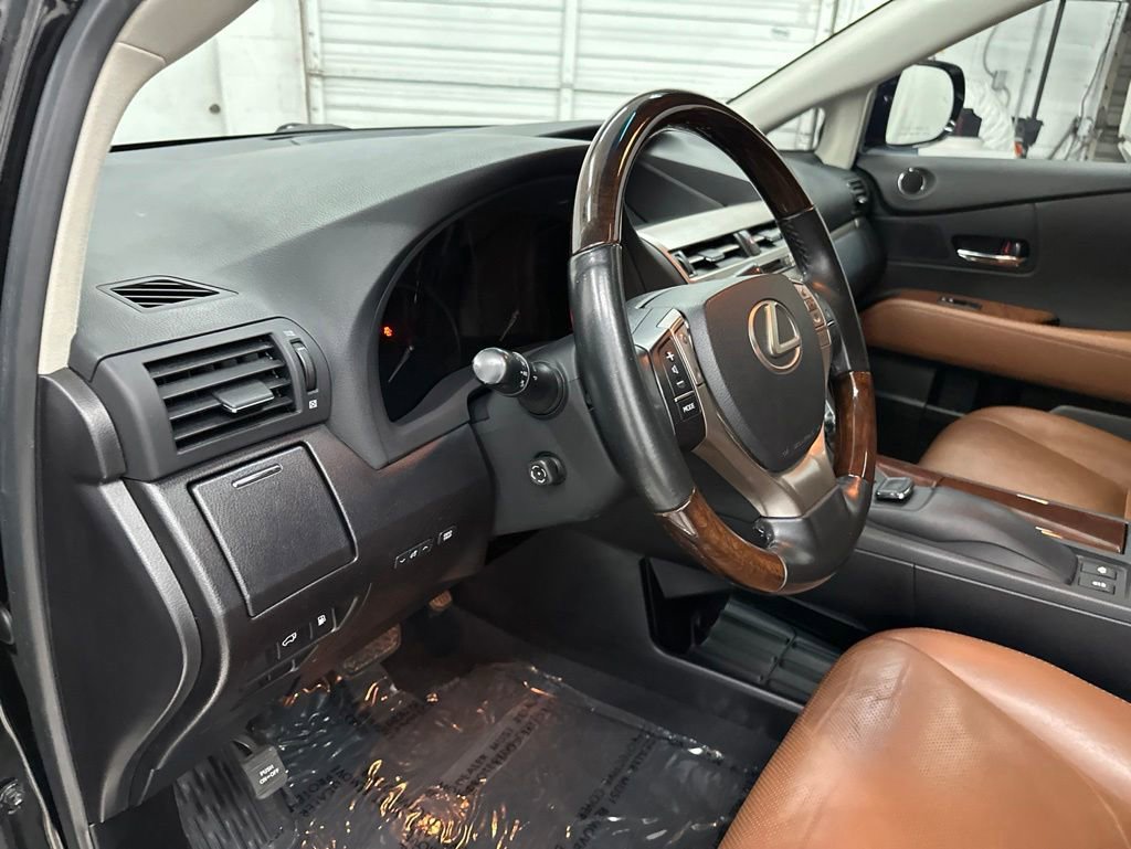 Used 2015 Lexus RX 450h AWD image 9