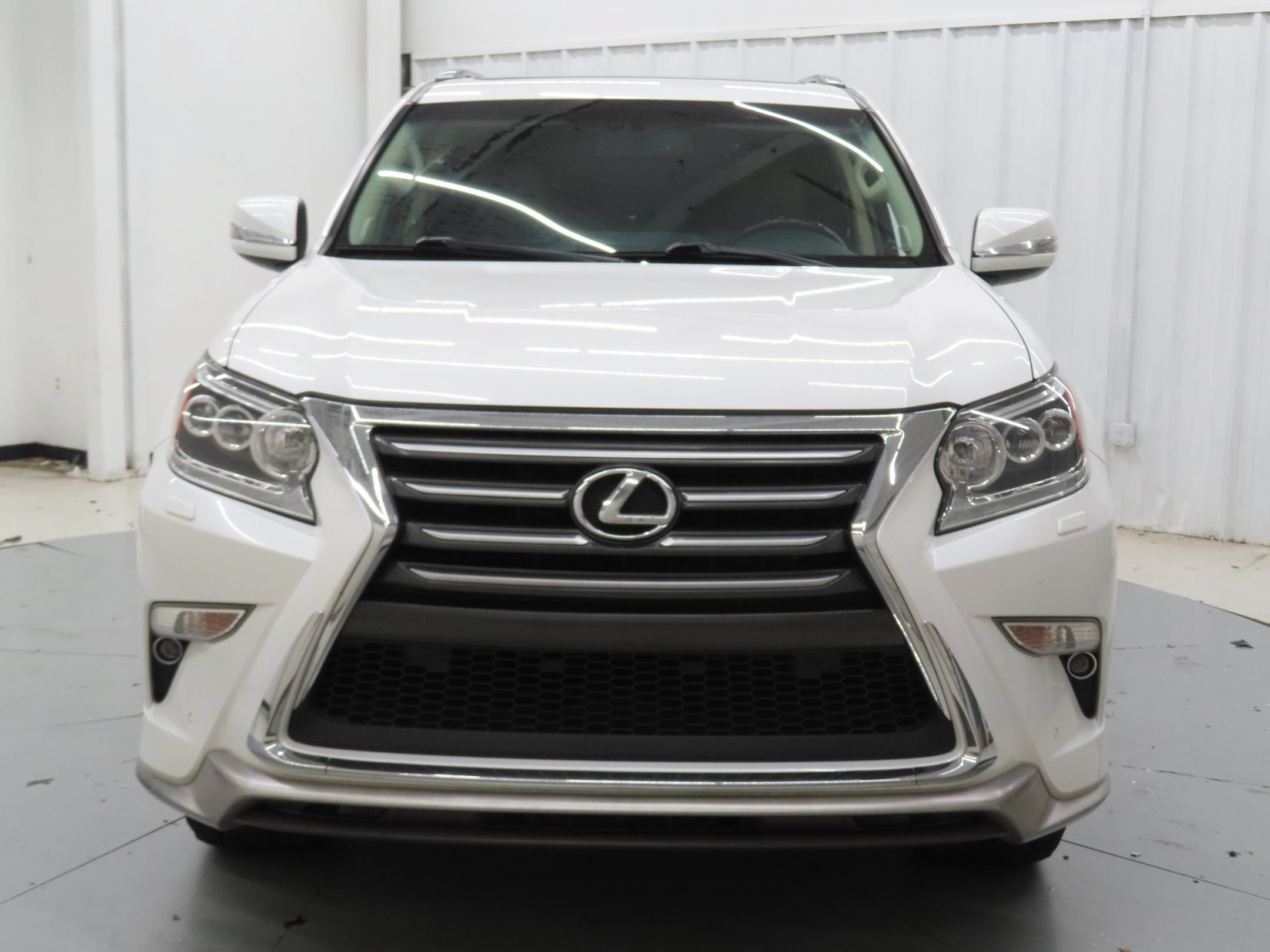 Used 2019 Lexus GX 460 Premium AWD/4WD image 9