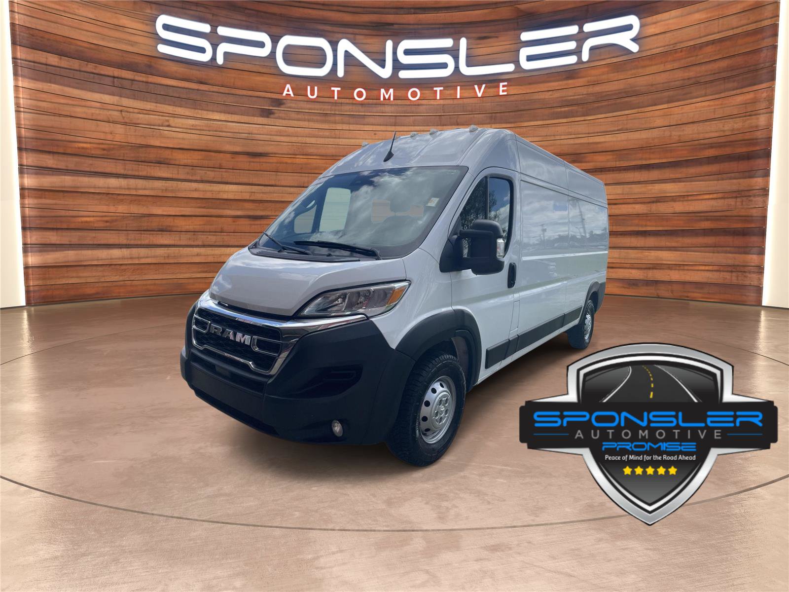 Used 2023 RAM ProMaster 2500 w/ Premium Appearance Group FWD image 1