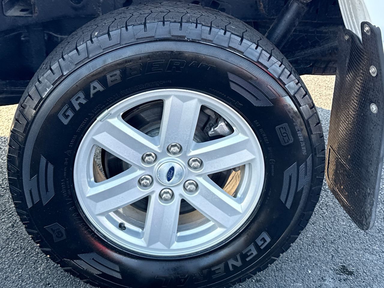 Used 2023 Ford F150 XLT w/ Equipment Group 301A Mid image 12