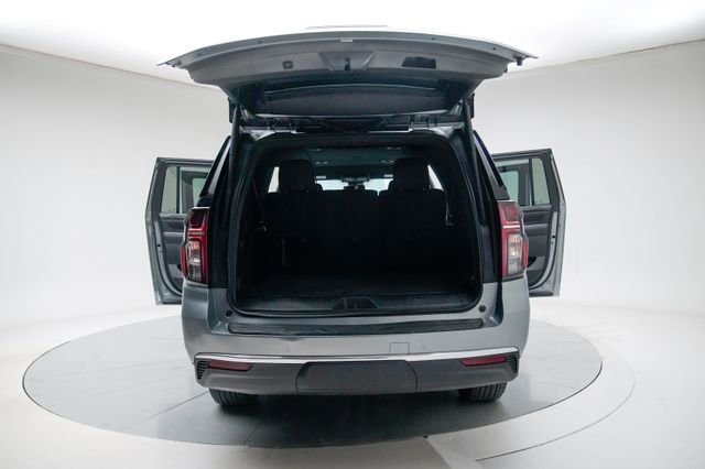 Used 2024 Chevrolet Suburban LT image 20
