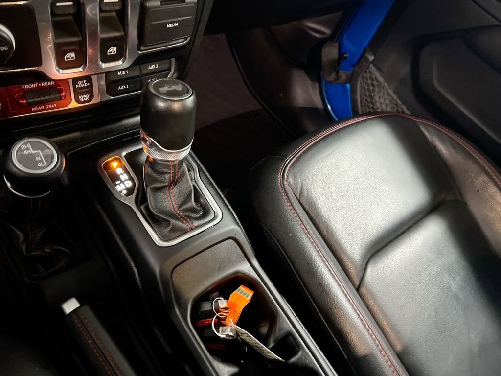 Used 2023 Jeep Wrangler Rubicon w/ LED Lighting Group image 18