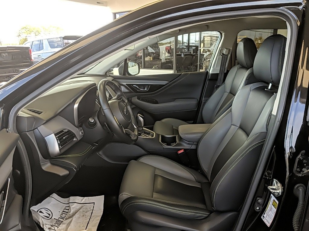 Used 2020 Subaru Outback Onyx Edition XT w/ Popular Package #2 image 11