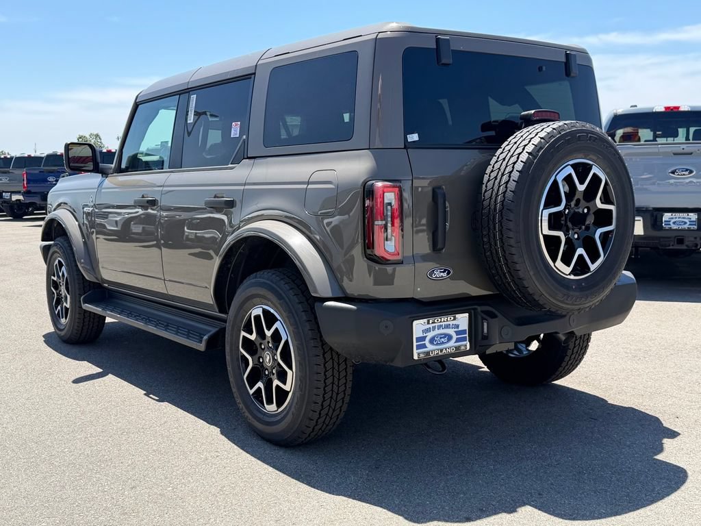 New 2026 Ford Bronco Outer Banks AWD/4WD image 4