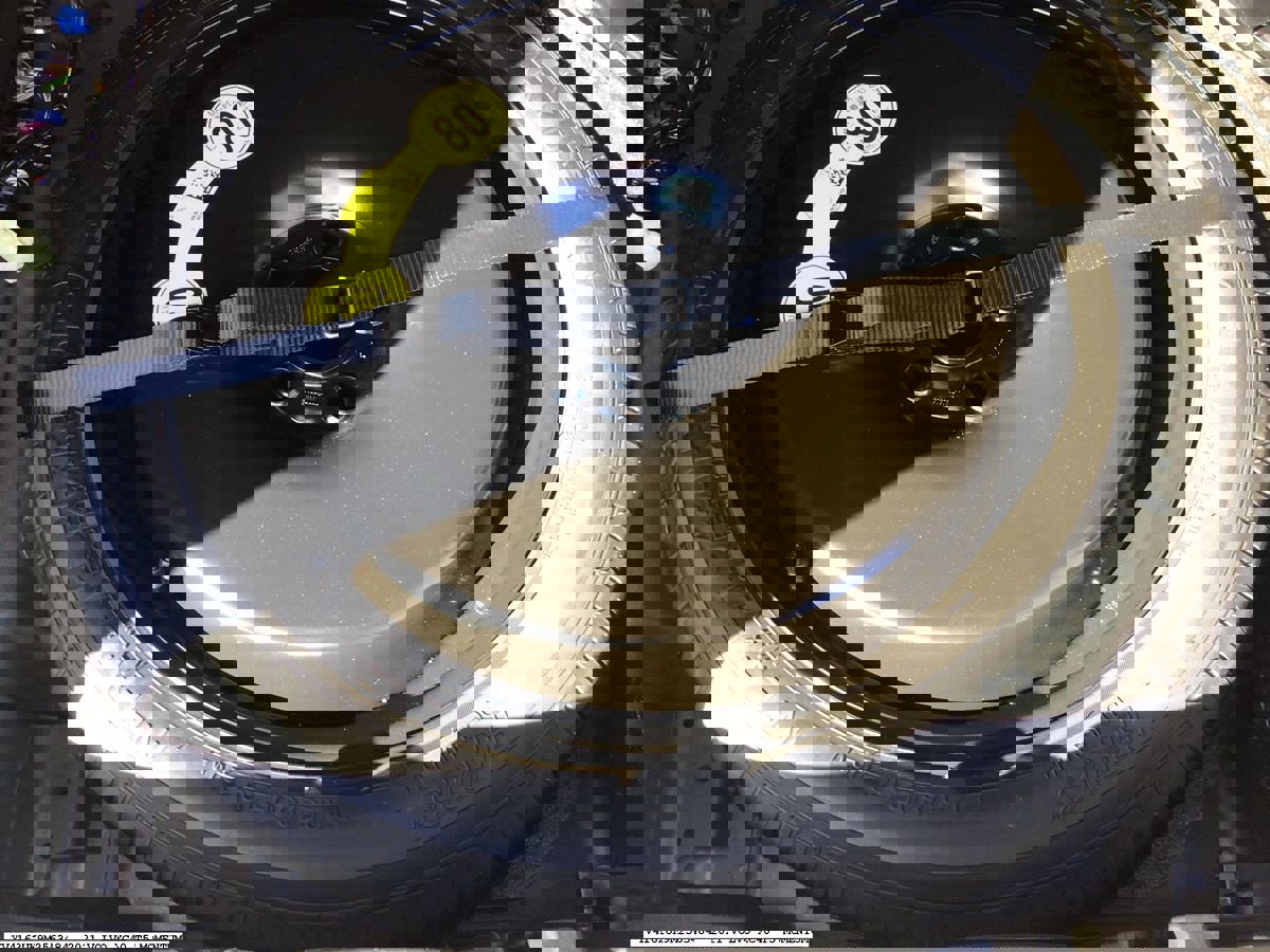 Used 2021 Volvo XC40 T5 Momentum w/ Premium Package image 16