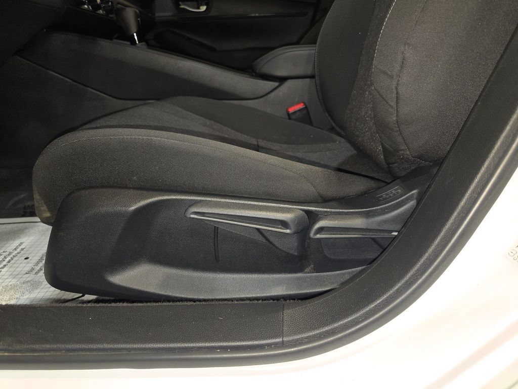 Certified 2025 Honda Accord LX image 14