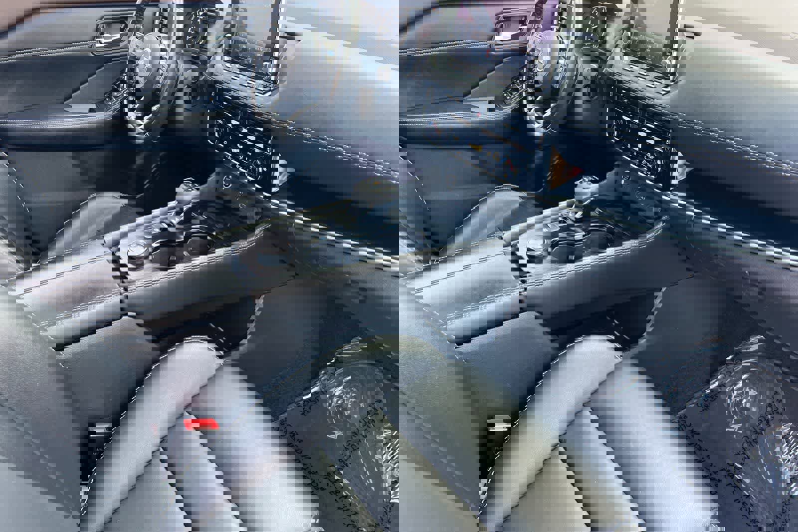 Used 2023 Nissan Rogue SL image 19